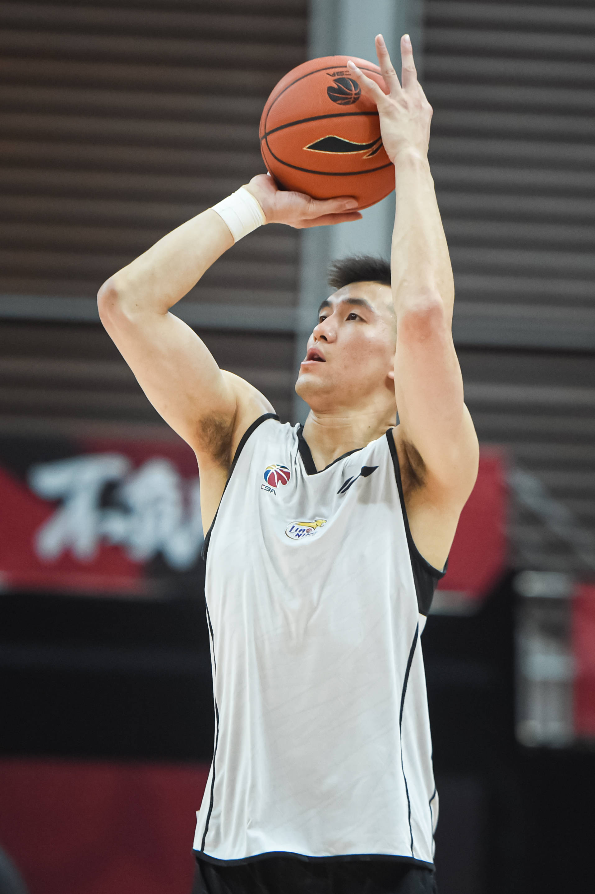 线与高杠杆 线与高杠杆